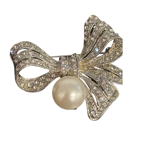 Jewelry - Vintage Silver Tone Rhinestone Bow Brooch with Faux Pearl Accent Style Pin